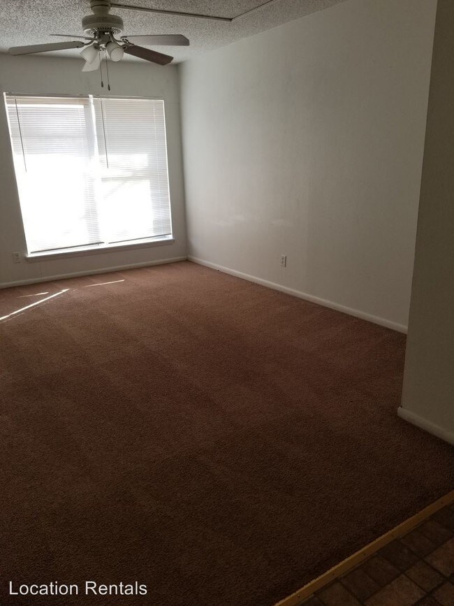Building Photo - 2512 Avenue Q