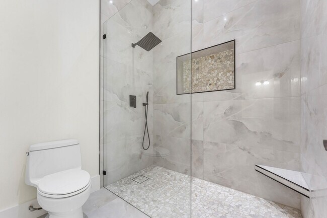 Building Photo - 1531 SW 102nd Terrace