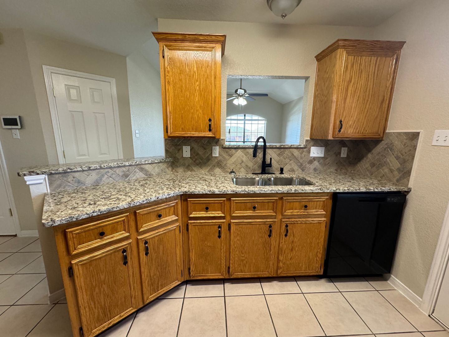 Building Photo - 3500 Dustin Ct