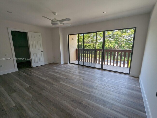 Building Photo - 6445 SW 116th Pl