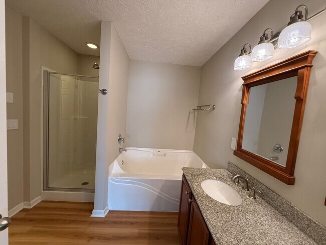 Building Photo - Location, Location, Location!