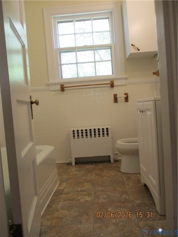 Building Photo - 403 Maple St