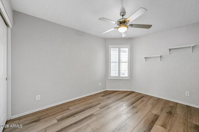 Building Photo - 4627 E White Aster St