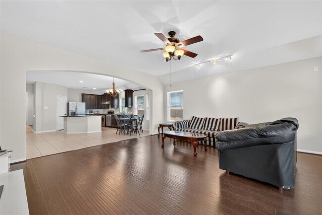 Building Photo - 15918 Keystone Ridge Ln