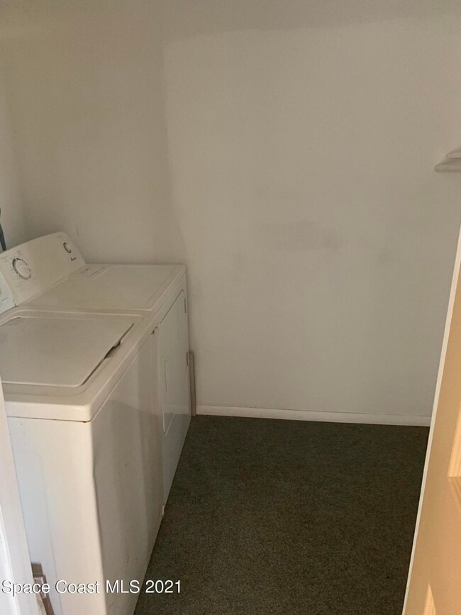 Building Photo - 1130 Cheney Hwy