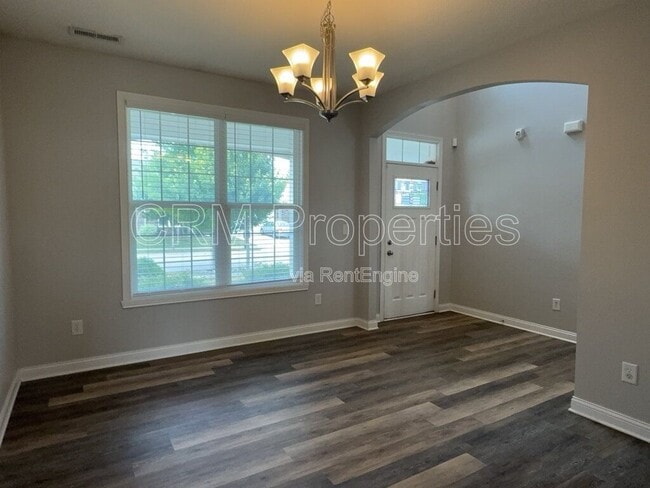 Building Photo - 6311 Burgin Dr