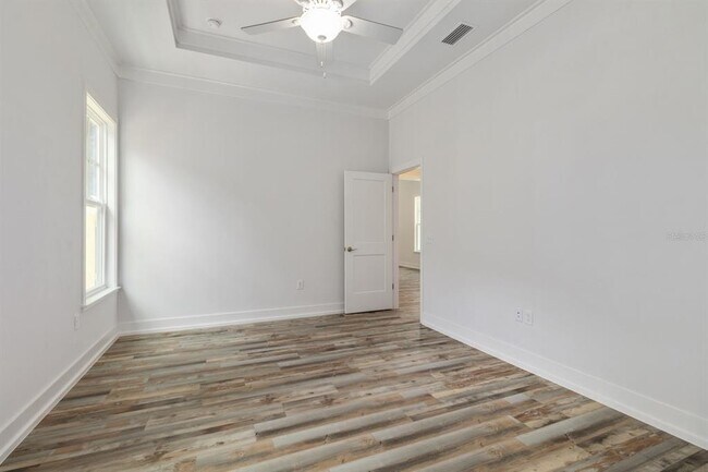 Building Photo - 420 NW 1st St