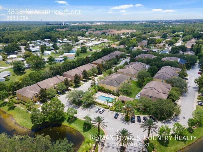 Building Photo - Walden Chase Townhome for Rent in Oviedo