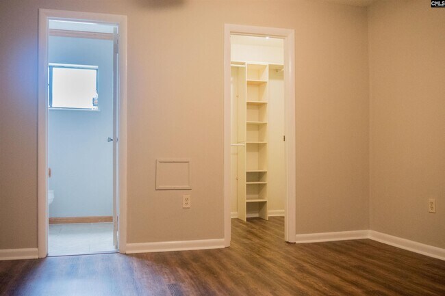 Building Photo - 323 Harbison Blvd