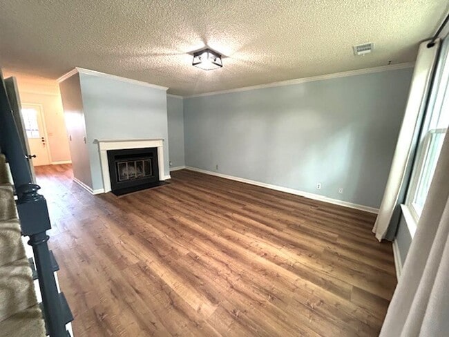 Building Photo - 144 McMurray Cir