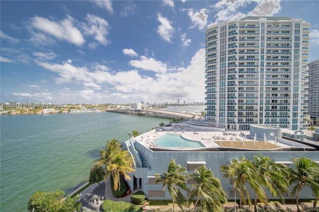 Building Photo - 1865 79th Street Causeway