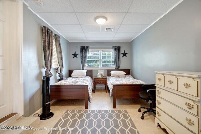 Building Photo - 81 Berry Pl