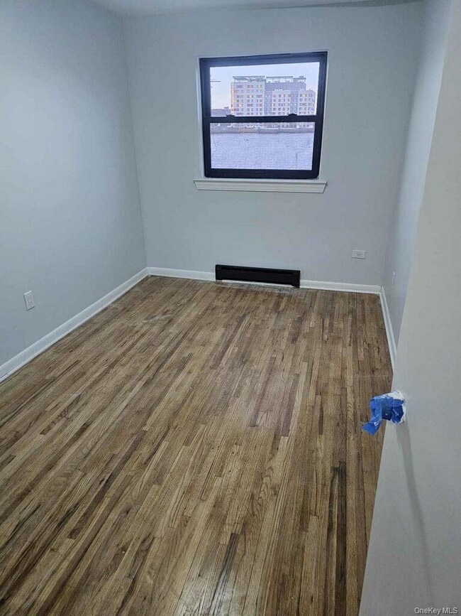 Building Photo - 1685 Watson Ave