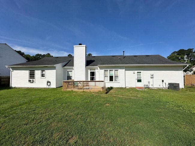 Building Photo - Lovely Ranch in Grassfield School District!