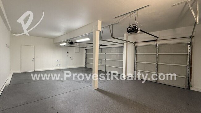 Building Photo - 13995 Kicking Horse Cir
