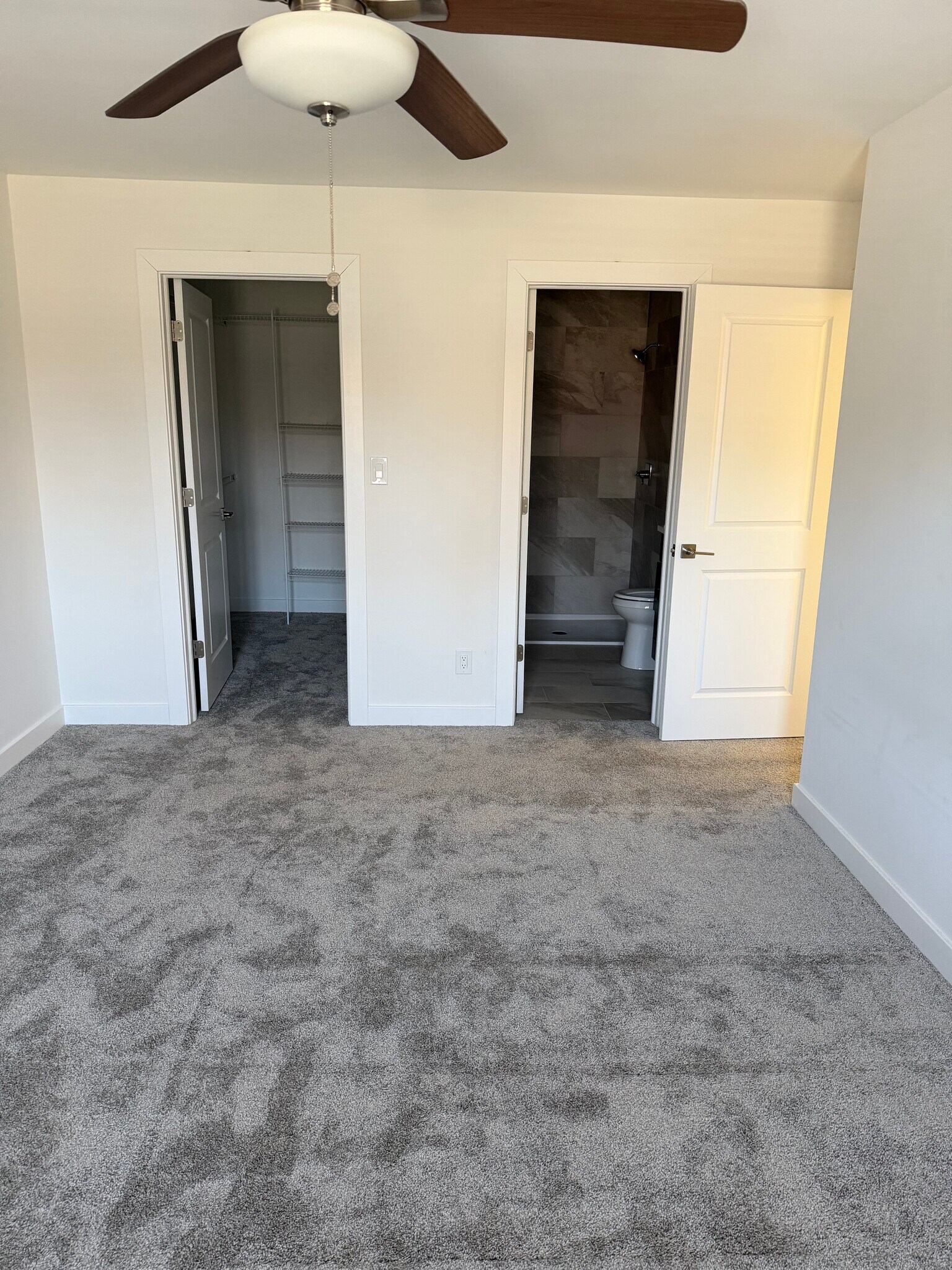 Building Photo - 9621 Merrillville Rd