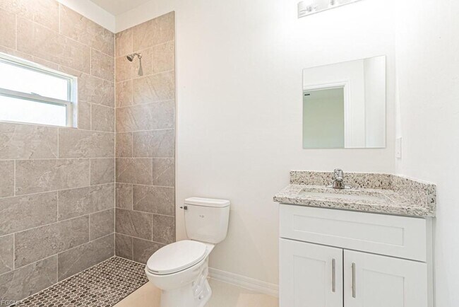 Building Photo - BRAND NEW CONSTRUCTION -SINGLE FAMILY 2/2/1