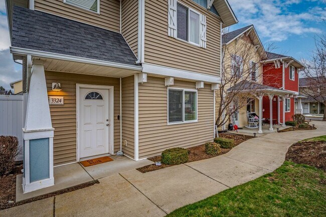 Building Photo - 3324 E Garin Ct