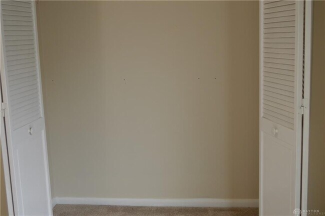 Building Photo - 1217 Robbins Run Ct