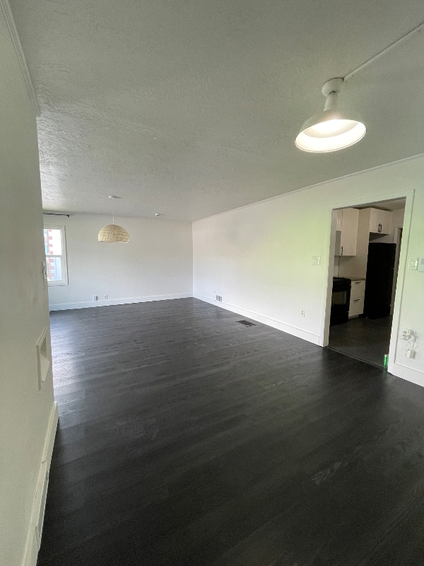 Building Photo - 278 E 1300 S