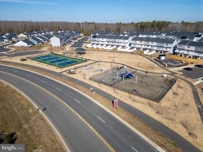 Building Photo - 7263 Congressional Cir