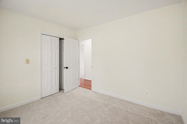 Building Photo - 232 Choptank Rd