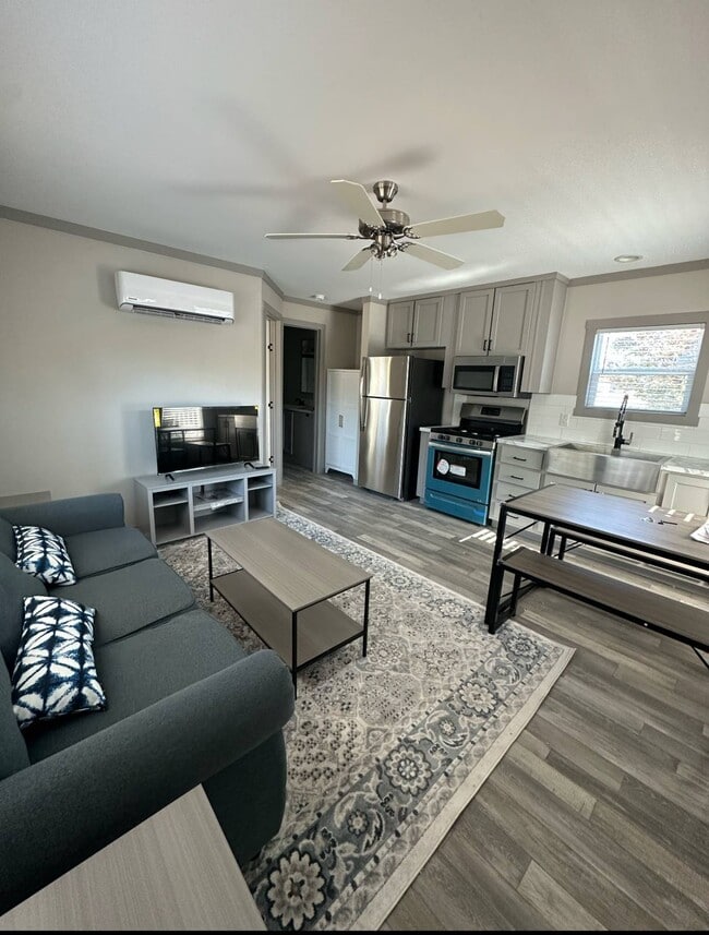 Building Photo - 9 La Posada Cir