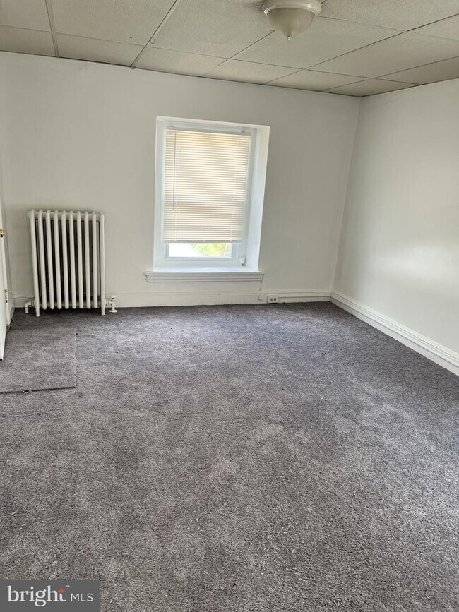 Building Photo - 3587 Indian Queen Ln