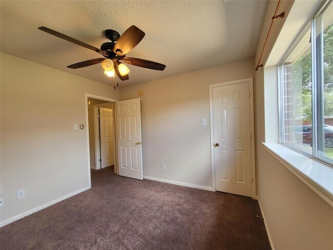 Building Photo - 11038 Desert Springs Cir