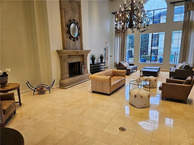 Building Photo - 3777 Peachtree Rd NE