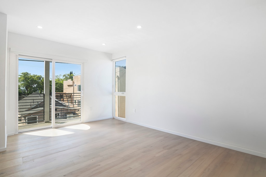 Building Photo - 4610 Franklin Ave