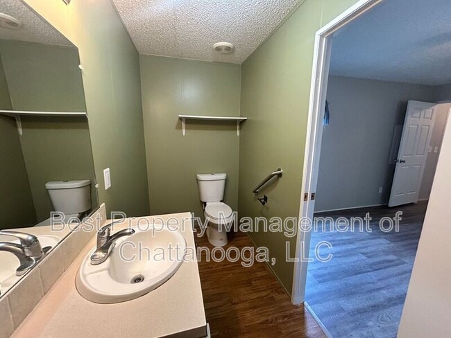 Building Photo - 8805 Jen Rue Lane