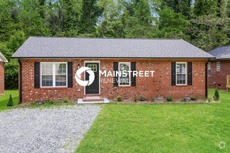 Building Photo - 821 Dogwood Cir