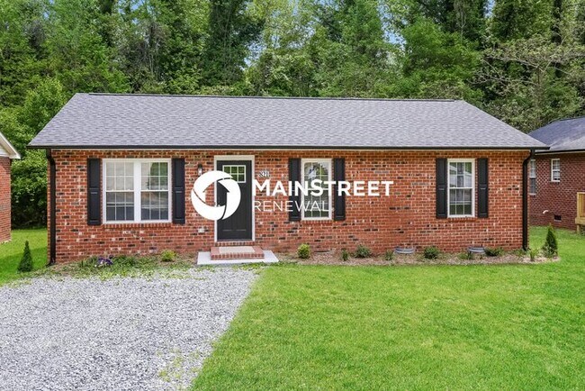 Primary Photo - 3 Bedroom Pet-Friendly Home in HIGH POINT,...