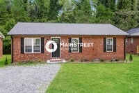 Building Photo - 3 Bedroom Pet-Friendly Home in HIGH POINT,...