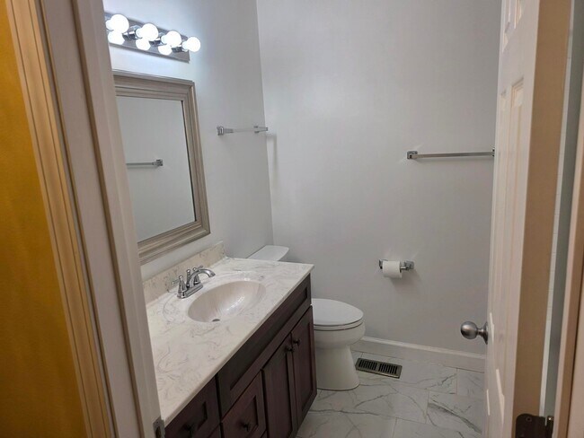 Building Photo - 2701 Patrick Rd