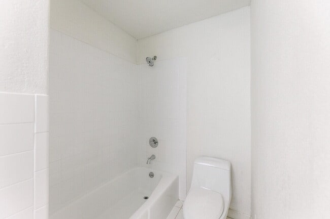 Building Photo - 4714 46th St