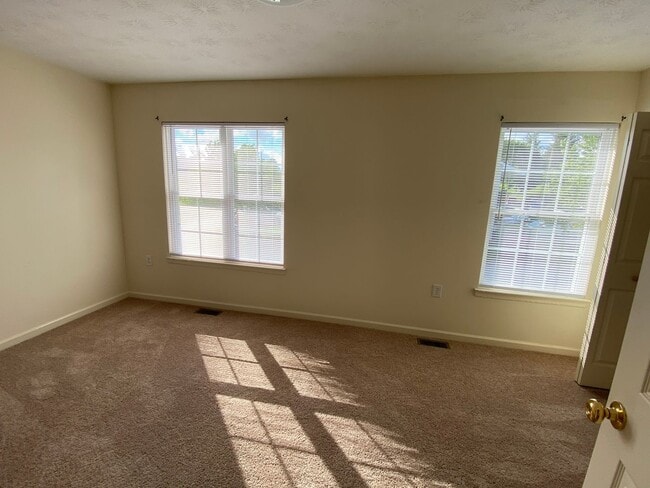 Building Photo - Renovated Home with Open Floor Plan, NEW L...
