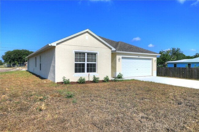 Building Photo - 8415 99th Ct