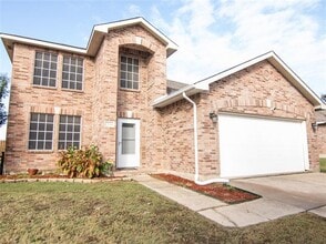 Building Photo - 6704 Wellston Ln