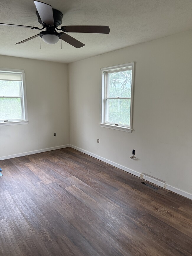 Building Photo - 108 Treadwell St