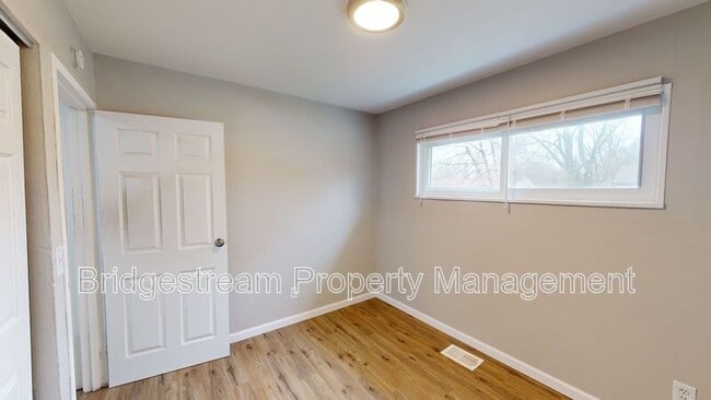 Building Photo - 4196 Melgrove Ave