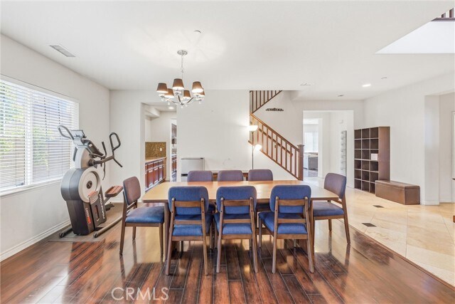 Building Photo - 1689 Tivoli Dr