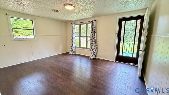 Building Photo - 15817 Gatewood Rd