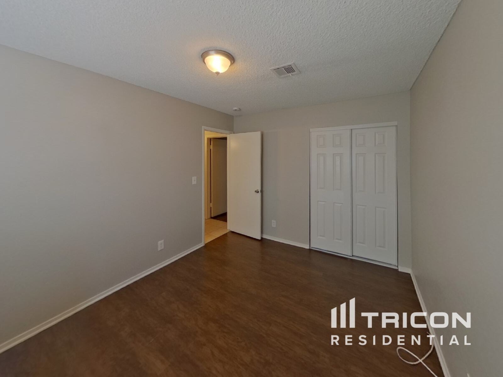 Building Photo - 104 Edelweiss St