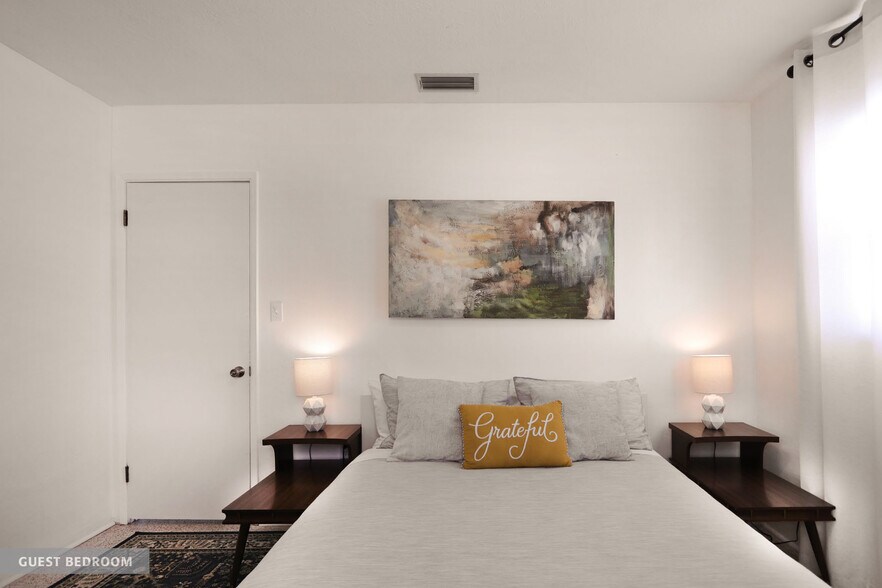 Guest Bedroom - 1730 Livingstone St