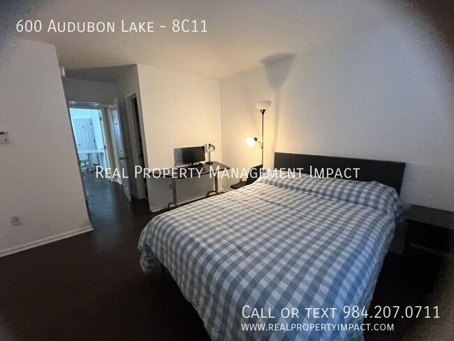 Building Photo - 600 Audubon Lake Dr