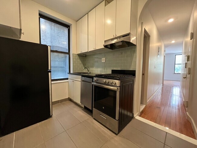 Floorplan - 3135 Broadway