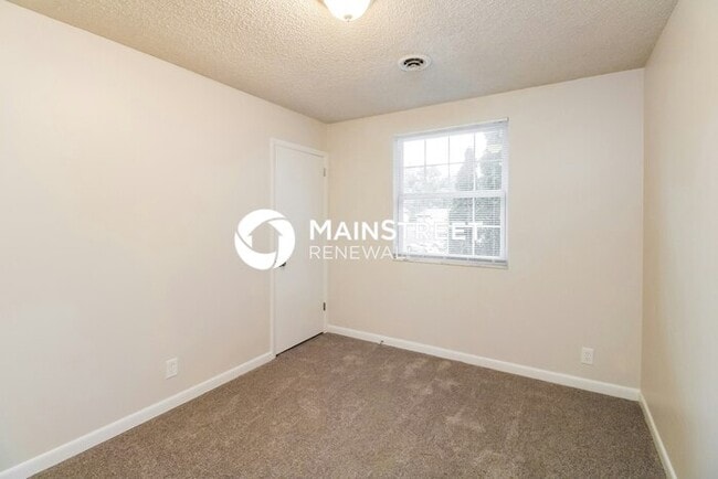 Building Photo - 3 Bedroom Pet-Friendly Home in ANTIOCH, TN...