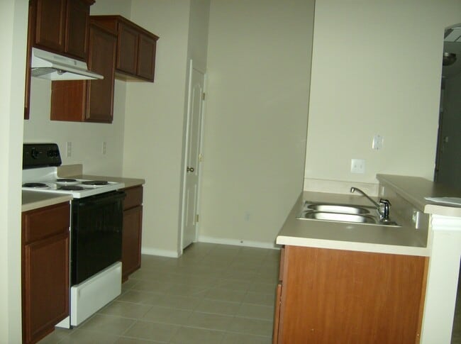 Building Photo - HOME5540-60